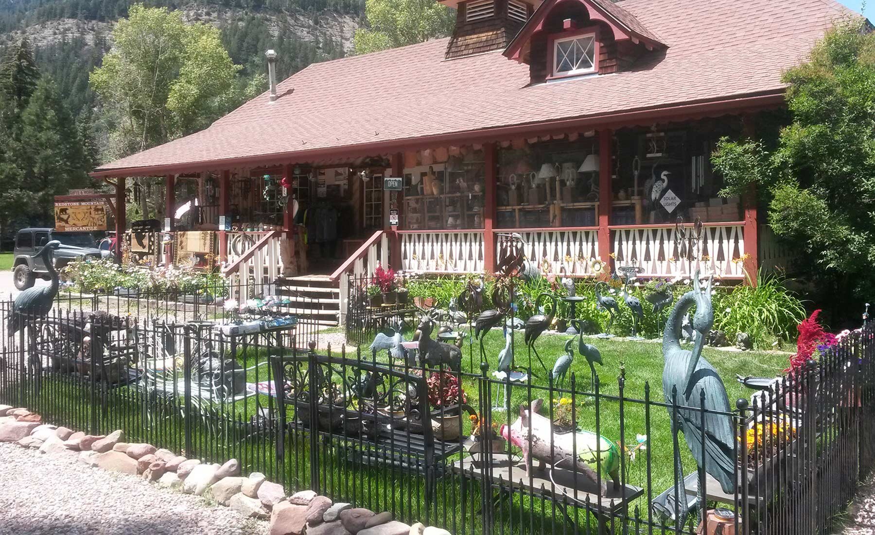 Redstone Mountain Mercantile